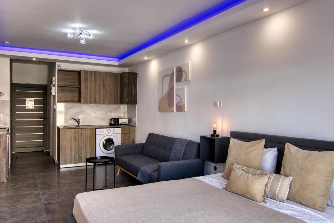 Апартаменти Phaedrus Living: Seaside Luxury Flat Athina 117 Пафос Екстер'єр фото
