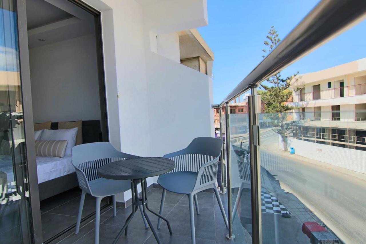 Апартаменти Phaedrus Living: Seaside Luxury Flat Athina 117 Пафос Екстер'єр фото